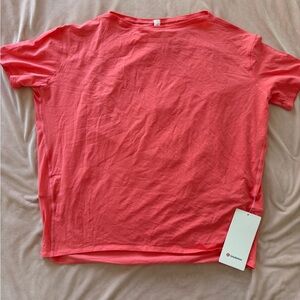 NWT Lululemon Back in Action Short Sleeve